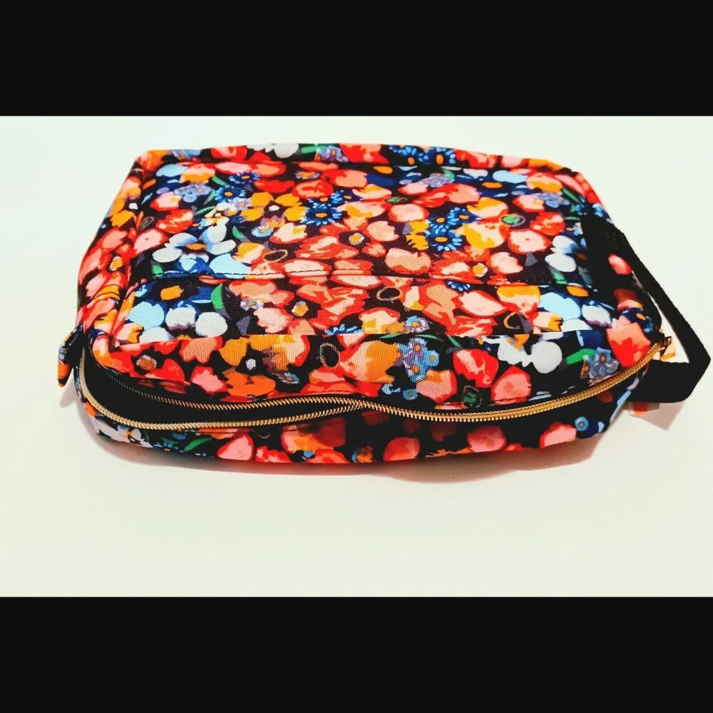 Under One Sky Floral Soft Shell Toiletry Make Up Travel Bag With Wrist Strap NWT